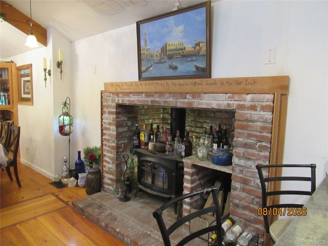 463 Mountain Road, Bloomingburg, NY 12721