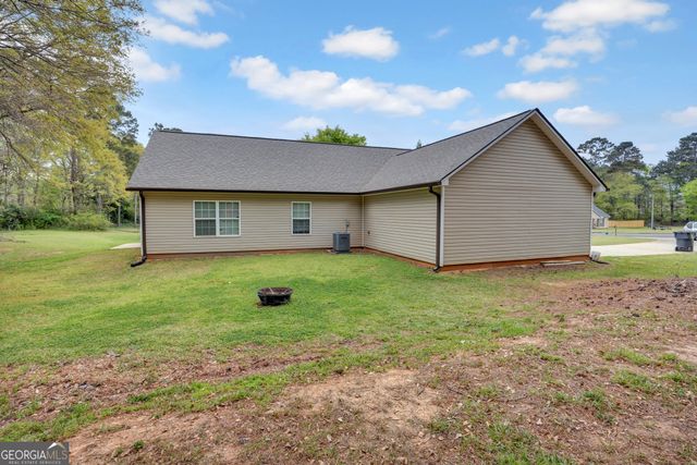 572 Clydes Way, Jackson, GA 30233