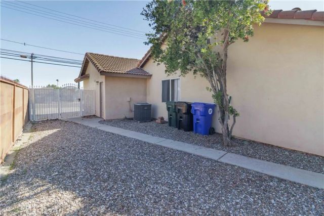 17782 Miller Avenue, Fontana, CA 92336