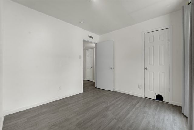 225 Rockcrest Drive, Mesquite, TX 75150