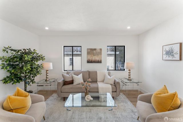 300 Klamath Street, Brisbane, CA 94005