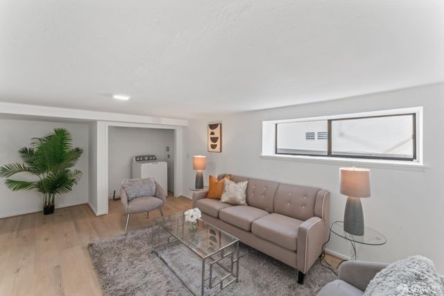 300 Klamath Street, Brisbane, CA 94005