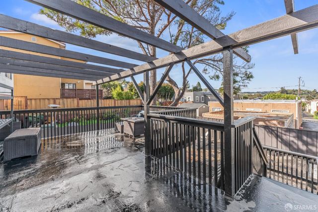 300 Klamath Street, Brisbane, CA 94005