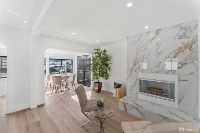 300 Klamath Street, Brisbane, CA 94005