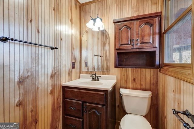 716 Lakeview Circle, Morganton, GA 30560