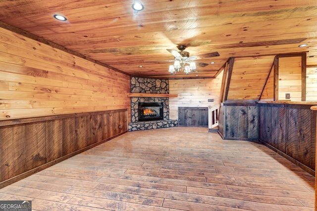 716 Lakeview Circle, Morganton, GA 30560