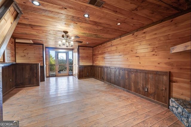 716 Lakeview Circle, Morganton, GA 30560