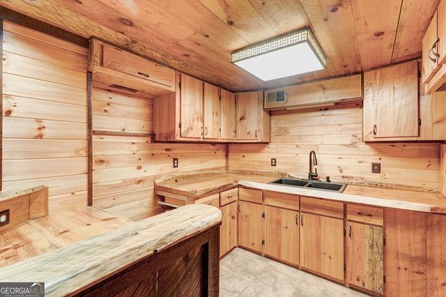 716 Lakeview Circle, Morganton, GA 30560