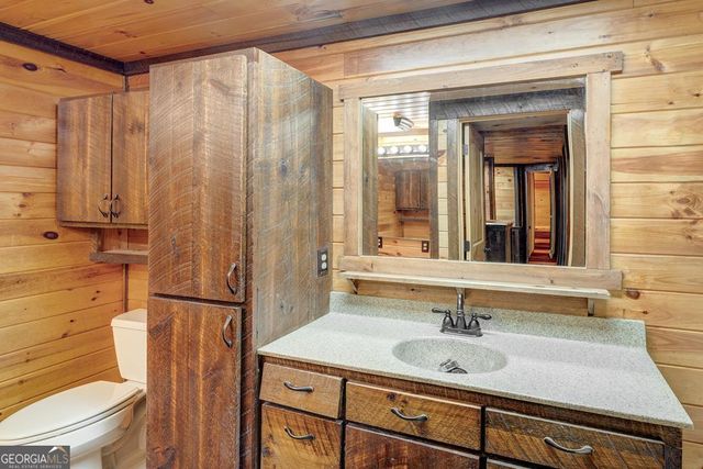 716 Lakeview Circle, Morganton, GA 30560