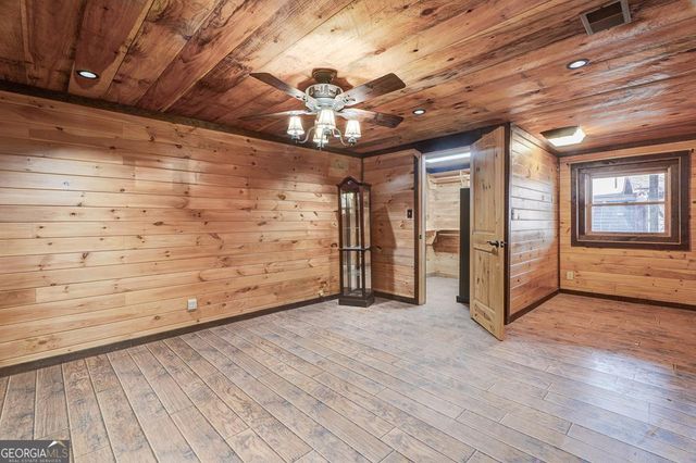 716 Lakeview Circle, Morganton, GA 30560