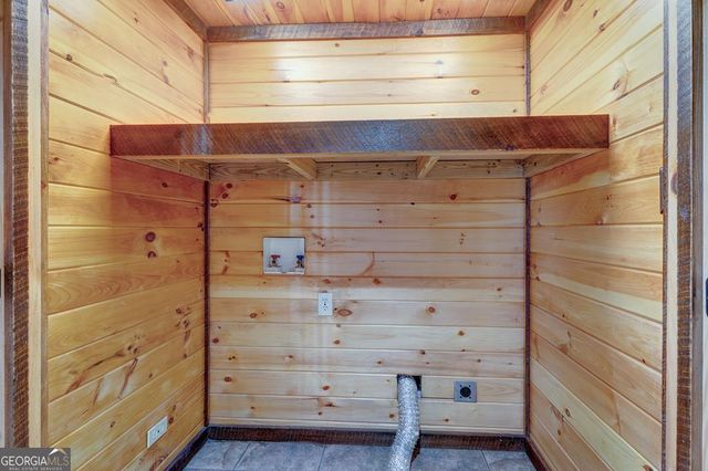 716 Lakeview Circle, Morganton, GA 30560