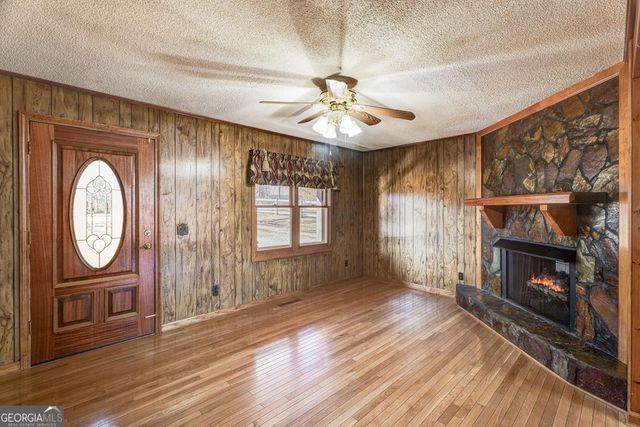 716 Lakeview Circle, Morganton, GA 30560