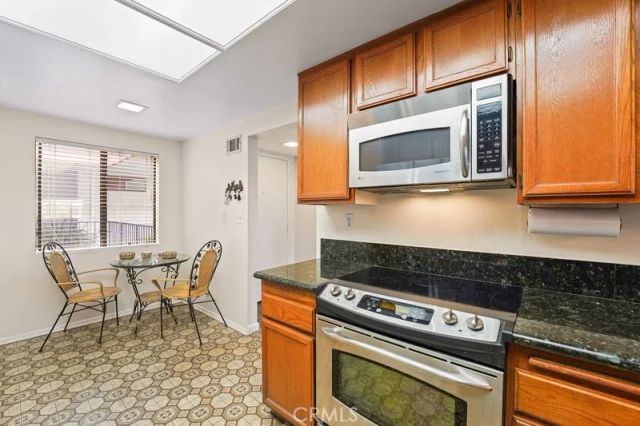 3600 E 4th 203, Long Beach, CA 90814
