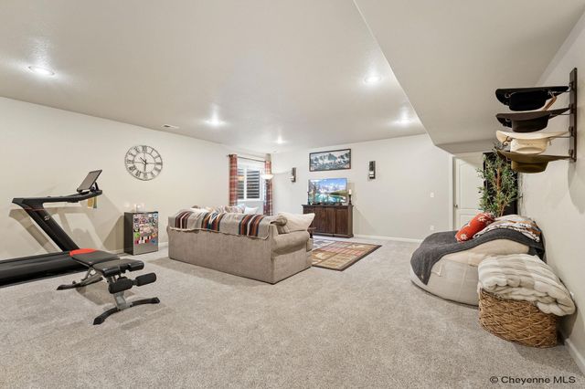 3718 EDISON AVE, Cheyenne, WY 82009