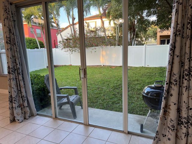 4926 SW 163 Ave, Miramar, FL 33027