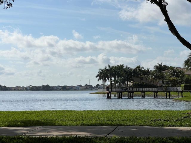 4926 SW 163 Ave, Miramar, FL 33027