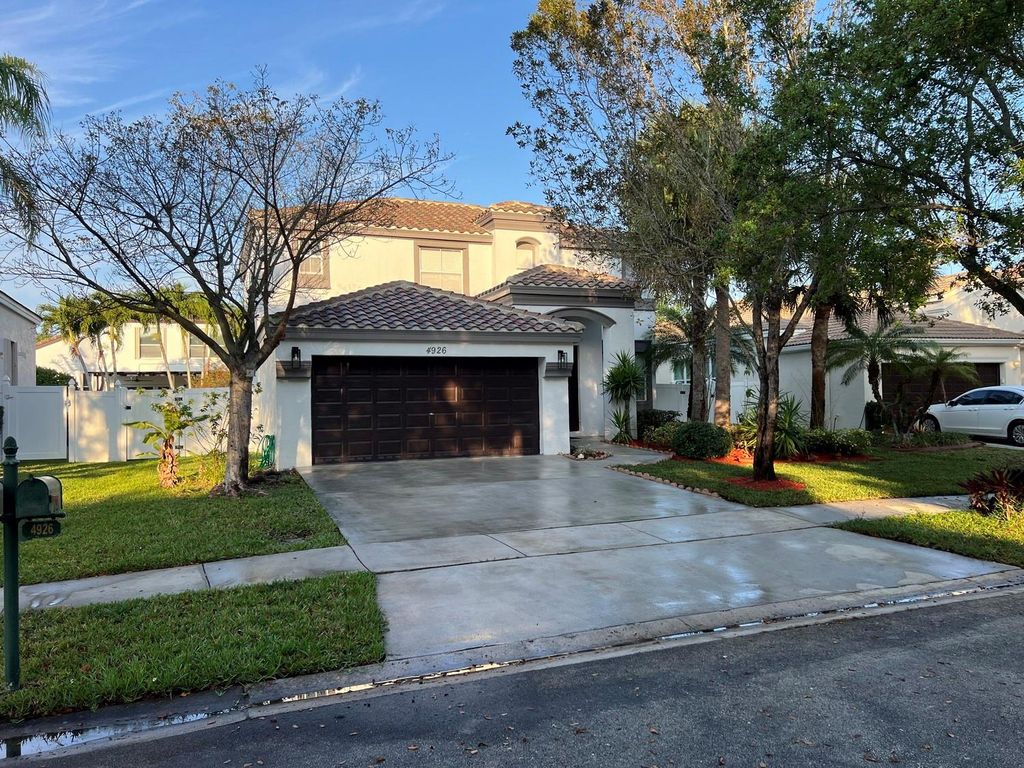 4926 SW 163 Ave, Miramar, FL 33027