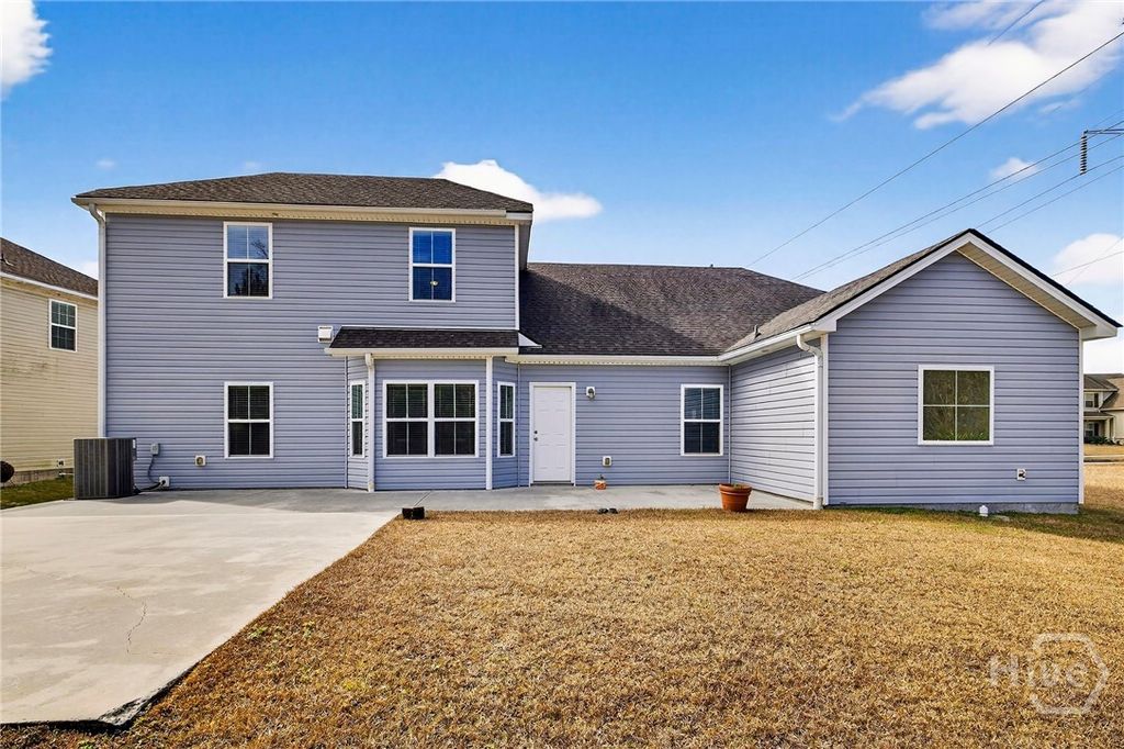 Image 30 of property listing at 16 Litchfield Drive, Savannah, GA 31419