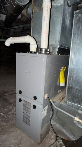 140 Pennsylvania Avenue, Rochester, NY 14609