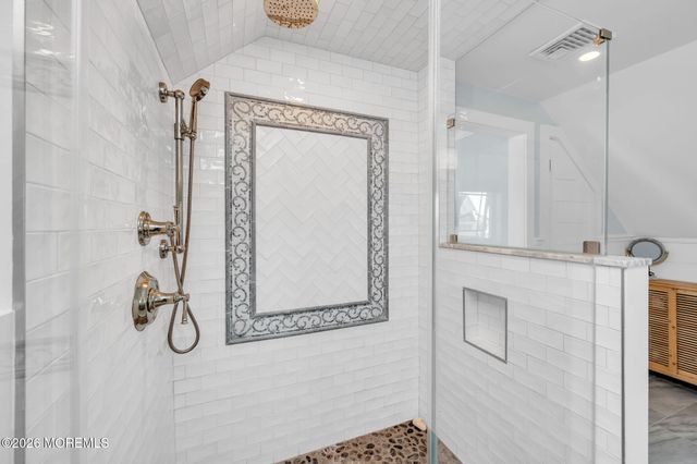 149 Squan Beach Drive, Mantoloking, NJ 08738