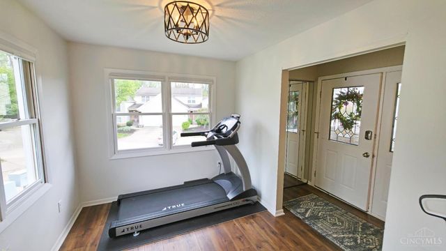 1287 Ebenezer Road, Delhi Twp, OH 45233