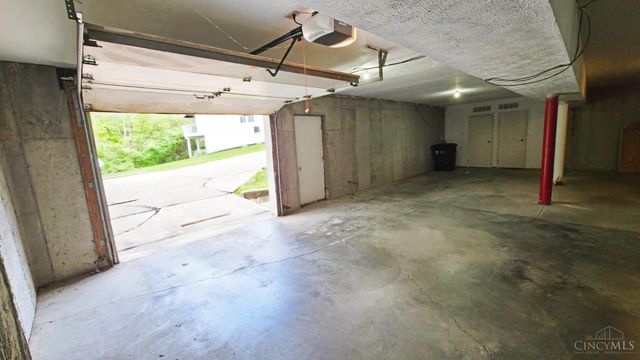 1287 Ebenezer Road, Delhi Twp, OH 45233