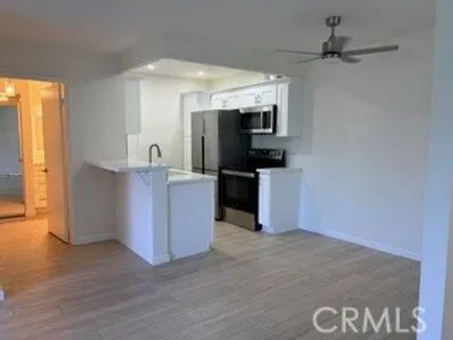 8163 Redlands, Playa Del Rey, CA 90293