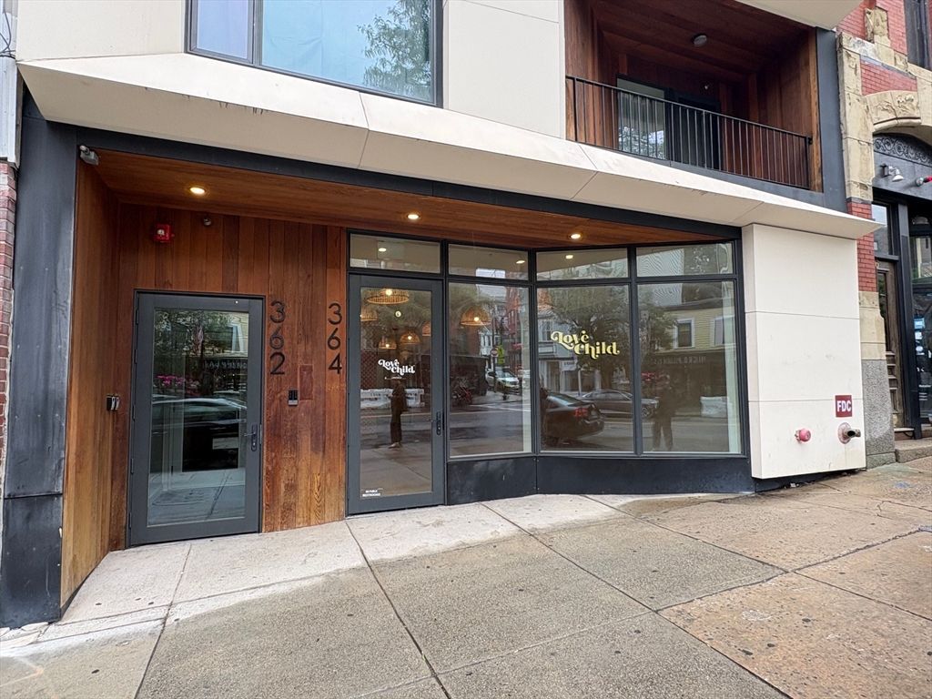 362-364 W Broadway C, Boston, MA 02127