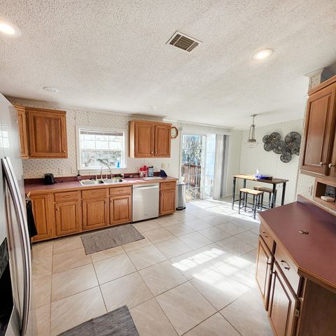 1435 Stukes Road, Manning, SC 29102