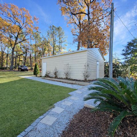 1435 Stukes Road, Manning, SC 29102