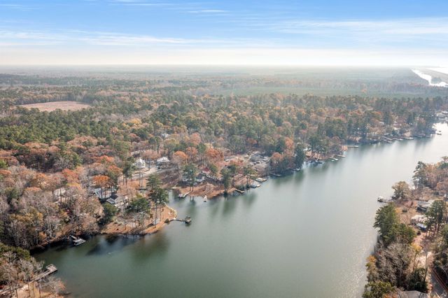 1435 Stukes Road, Manning, SC 29102