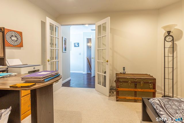 99 Oliver Way 99, Bloomfield, CT 06002