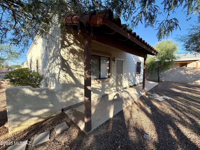 311 W Pastime Rd Apt 6, Tucson, AZ 85705