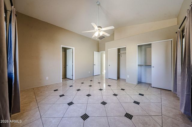 5621 S 5TH Drive, Phoenix, AZ 85041