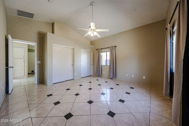 5621 S 5TH Drive, Phoenix, AZ 85041