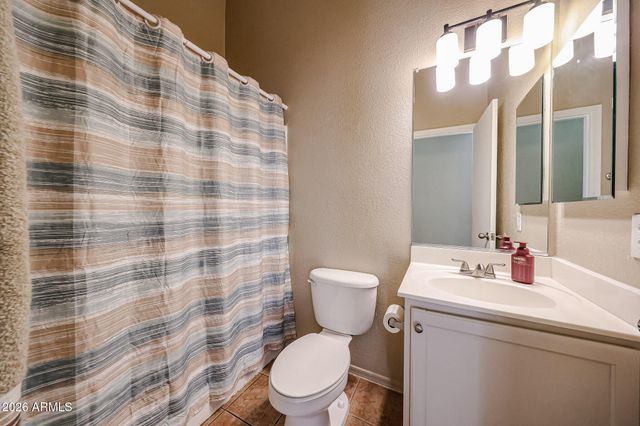 5621 S 5TH Drive, Phoenix, AZ 85041