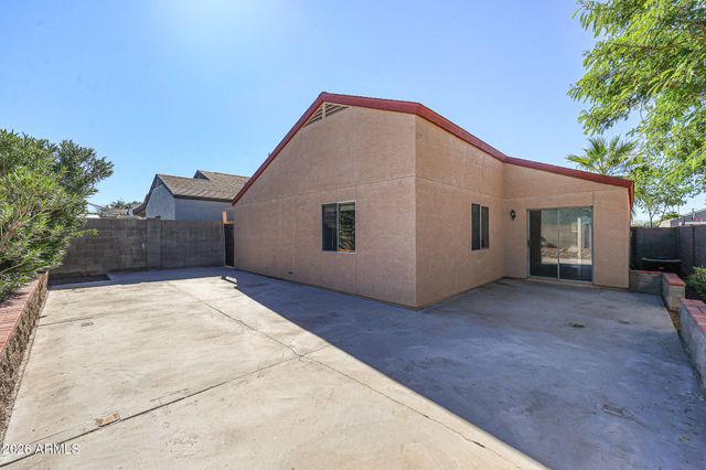 5621 S 5TH Drive, Phoenix, AZ 85041