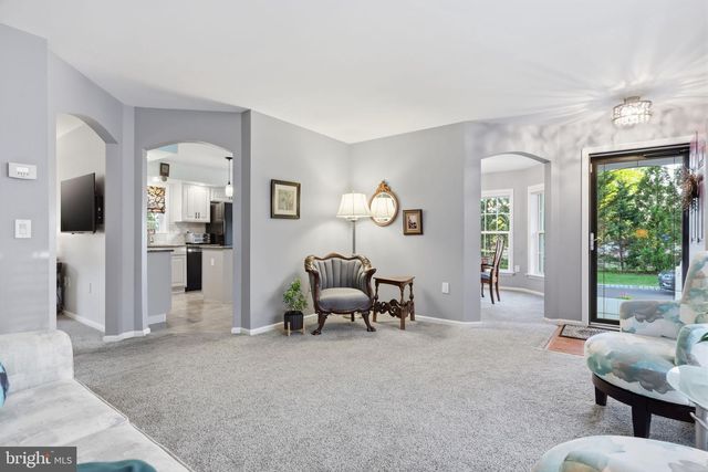 423 DELPHINIUM WAY, Blue Bell, PA 19422