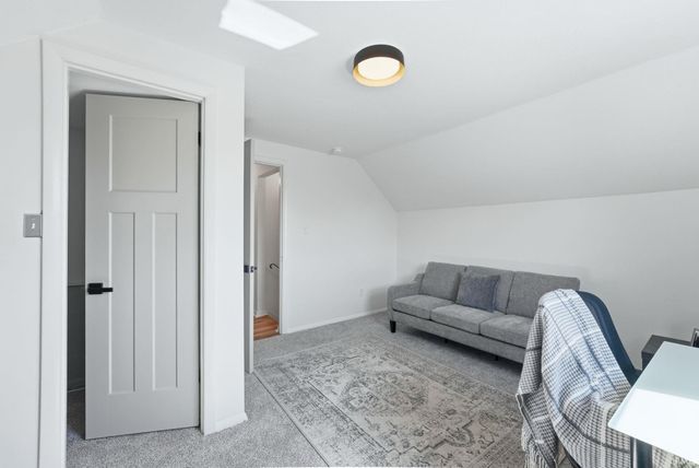 2715 Barnhart Avenue, Fort Wayne, IN 46805