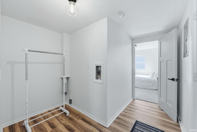 2715 Barnhart Avenue, Fort Wayne, IN 46805