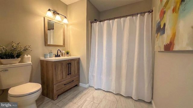 5520B ABERDEEN DR, Mount Laurel, NJ 08054