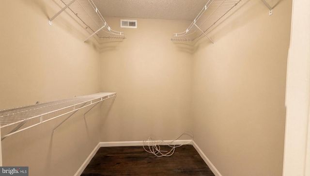 5520B ABERDEEN DR, Mount Laurel, NJ 08054