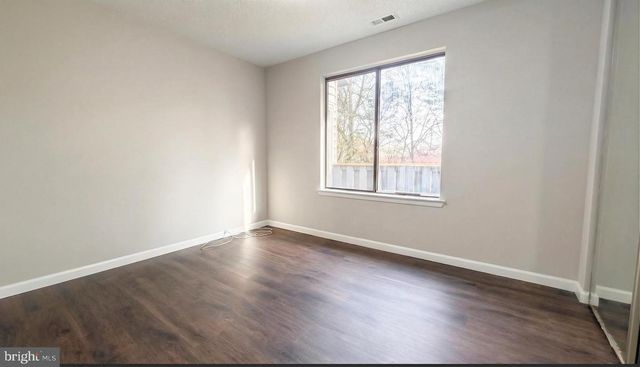 5520B ABERDEEN DR, Mount Laurel, NJ 08054