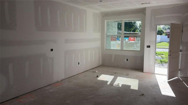 452 DANTON AVENUE, Orlando, FL 32811