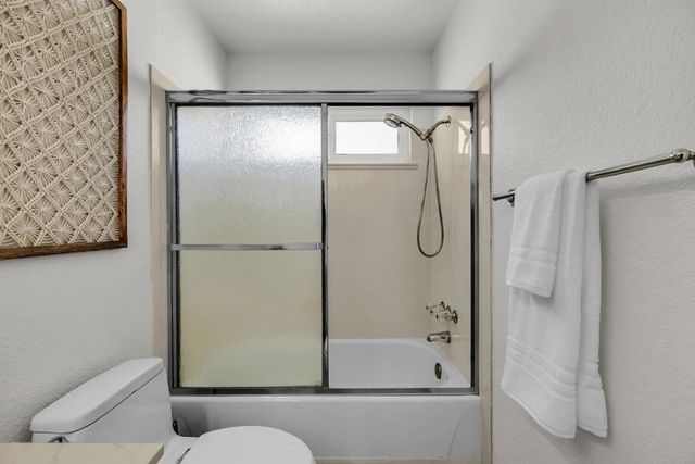 15 Parfait Lane, Alameda, CA 94502