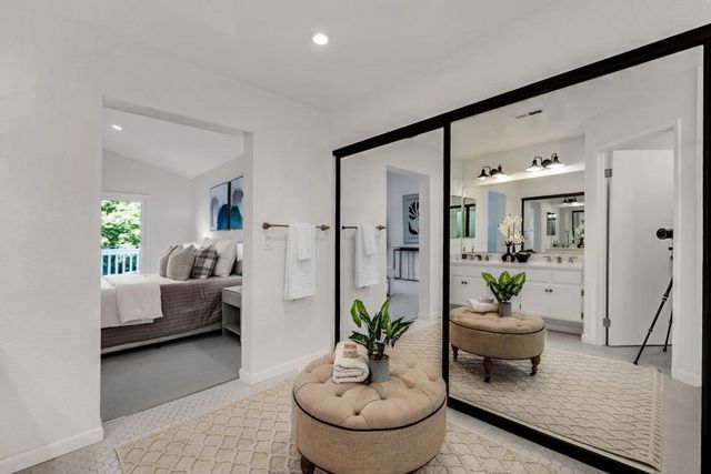 15 Parfait Lane, Alameda, CA 94502