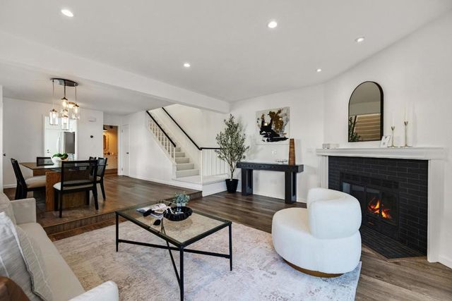 15 Parfait Lane, Alameda, CA 94502