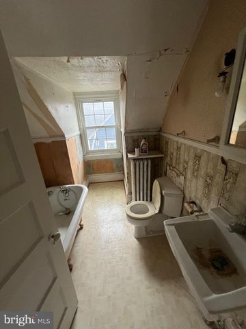 111 PENARTH RD, Bala Cynwyd, PA 19004