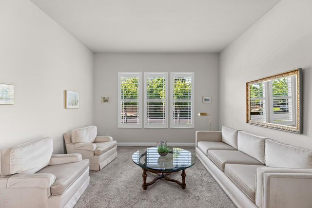 1377 Cobblecreek St, Manteca, CA 95336