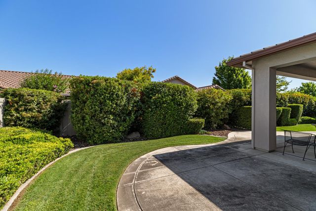 1377 Cobblecreek St, Manteca, CA 95336